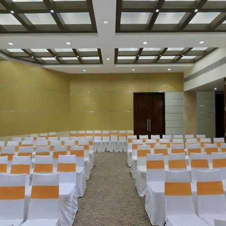 The Golkonda Hotel Гайдарабад Бізнес фото