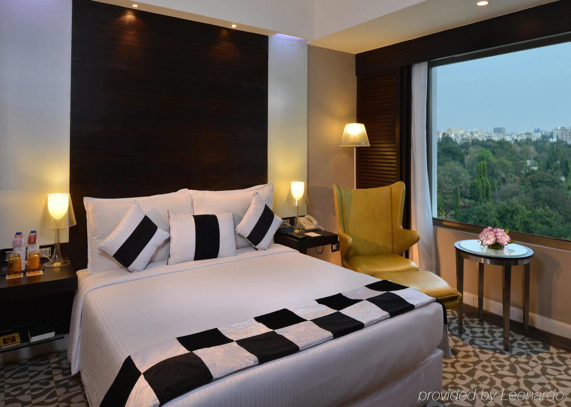 The Golkonda Hotel Гайдарабад Номер фото